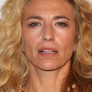 تصویر هنرمند Claudia Black