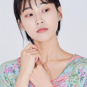 تصویر هنرمند Ha Yoon-kyung